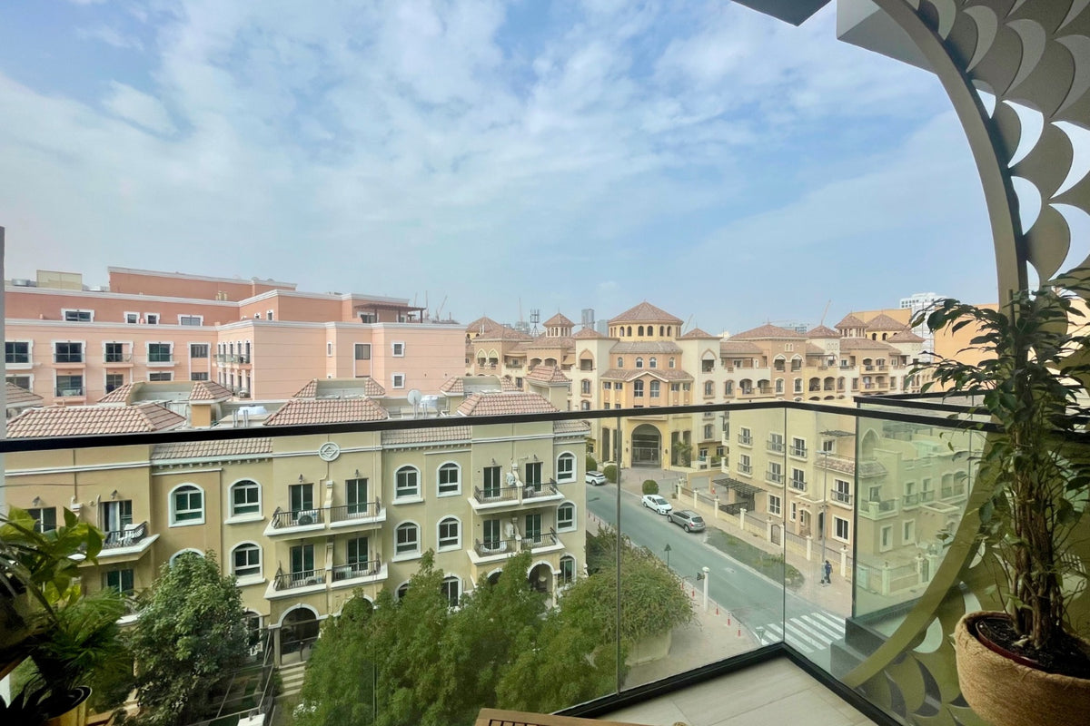 1 Dormitorio | Binghatti Crescent | Jumeirah Village Circle
